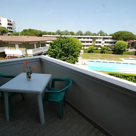 Locazione Turistica Giardino.2 Apartman *